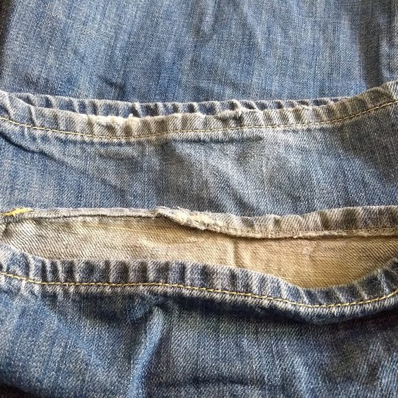 Levi's 559 relaxed fit straight leg jeans 44 x 32 - Picture 4 of 13